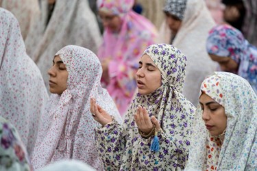 آئین اعتکاف در کوی دانشگاه تهران