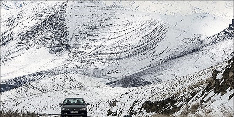 کولاک و برف در راه مازندران