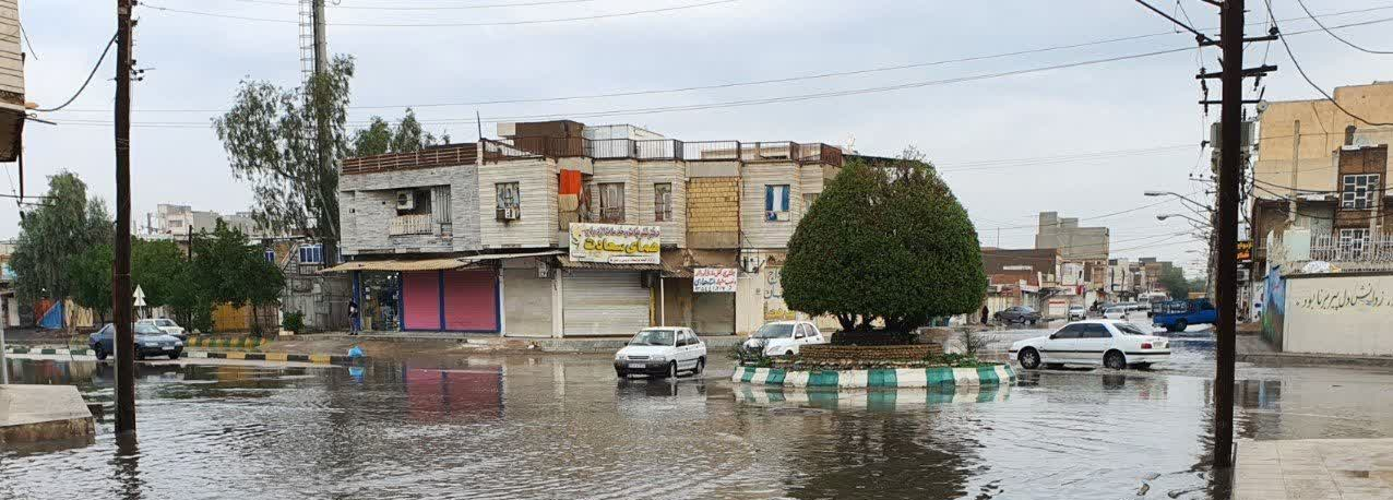 آبگرفتگی و دردسرهای ناشی از بارش باران در اهواز