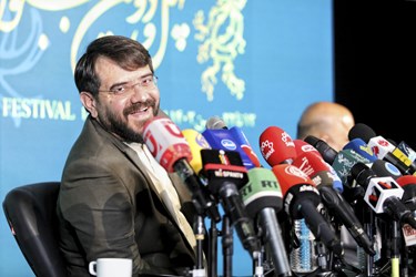 نشست خبری مجتبی امینی دبیر جشنواره فیلم فجر42