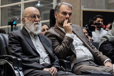 پنجمین نمایشگاه خودروی تهران