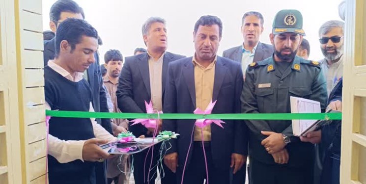 افتتاح ۱۷ طرح به‌مناسبت دهه فجر در رحمت‌آباد ریگان
