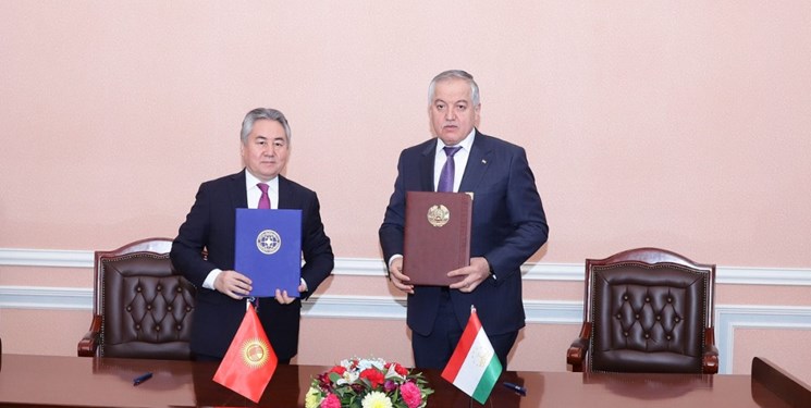 امضای برنامه همکاری وزارتخانه‌های امور خارجه تاجیکستان و قرقیزستان تا سال‌ 2025