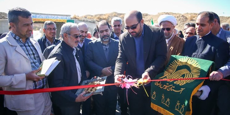 افتتاح پروژه‌های عمرانی و خدماتی شهرستان تیران و کرون