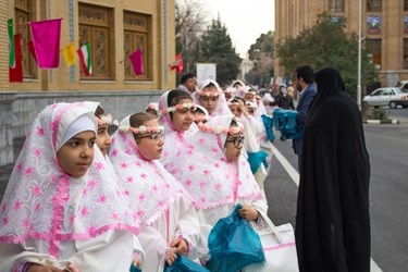 حضور دانش آموزان از مدارس مختلف تهران در مراسم جشن تکلیف دانشگاه افسری امام علی (ع)