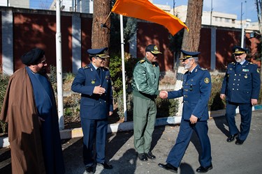اهدای نشان فداکاری و جوانمردی در نیروی هوایی ارتش