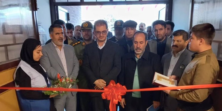 افتتاح دبیرستان ۱۸ کلاسه امام خمینی سنندج با حضور استاندار کردستان