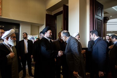 مراسم تجدید بیعت با آرمان های امام خمینی با حضور رئیس مجلس و نمایندگان
