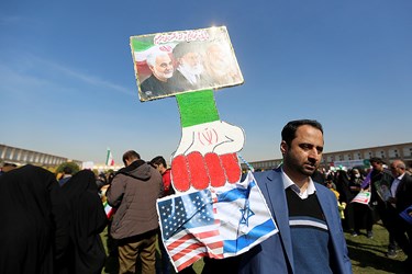 حماسه حضور مردم اصفهان در راهپیمایی 22 بهمن  به روایت تصویر