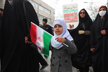 شور لرستانی‌های در جشن انقلاب