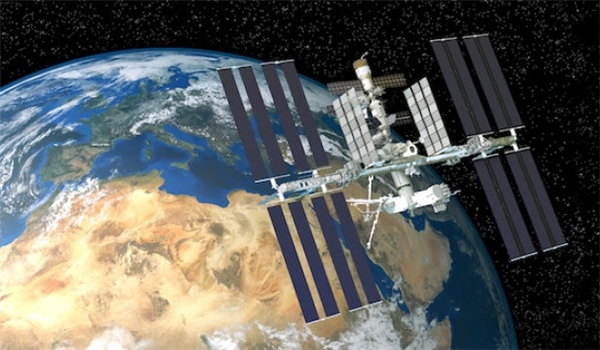 Official: Iran Enjoying Technology to Make Satellite in 9 Months